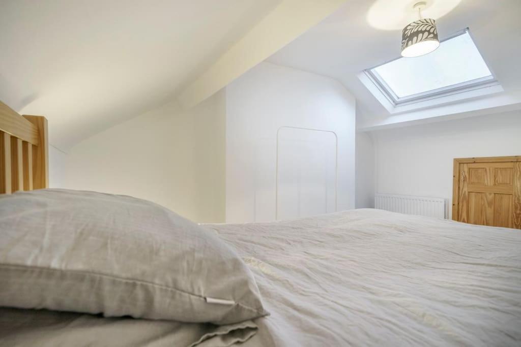 Lovely 2 Bedroom House Close To City Centre Belfast Bagian luar foto